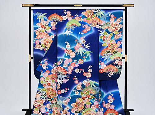 流行の色や選ばれる色は、どんな色なの?